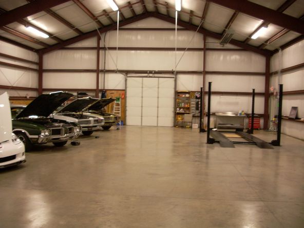 Venture Business Center: 182 Venture Dr, Seaford, DE 19973